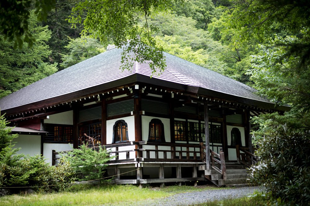 ¿Un Templo con Spa? El Onsen Escondido en un Templo - Ala Japonesa